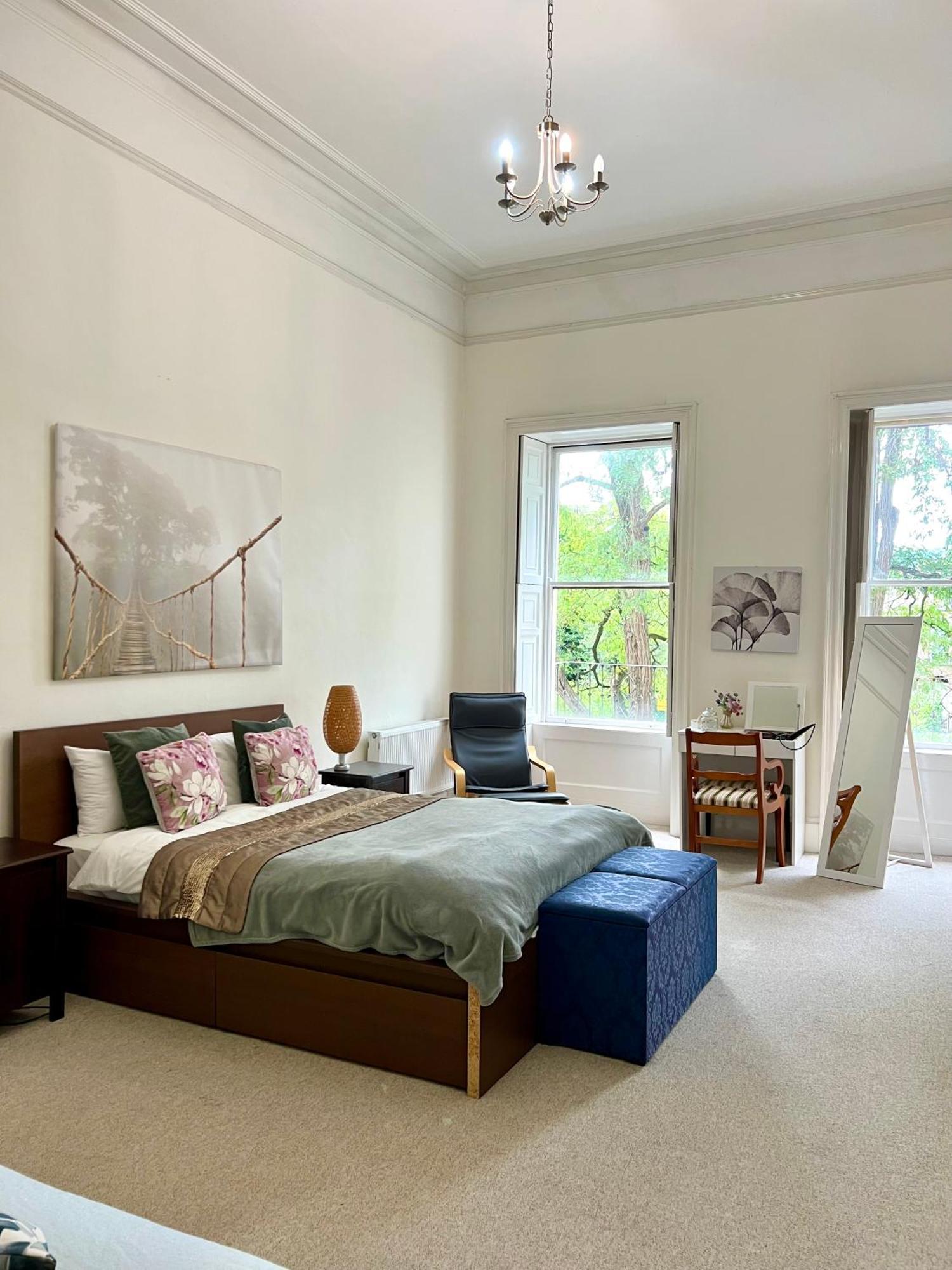 Grosvenor Apartments In Bath - Great For Families, Groups, Couples, 80 Sq M, Parking 외부 사진